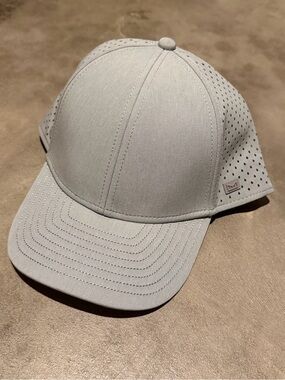 Melin Light Gray Golf Hat